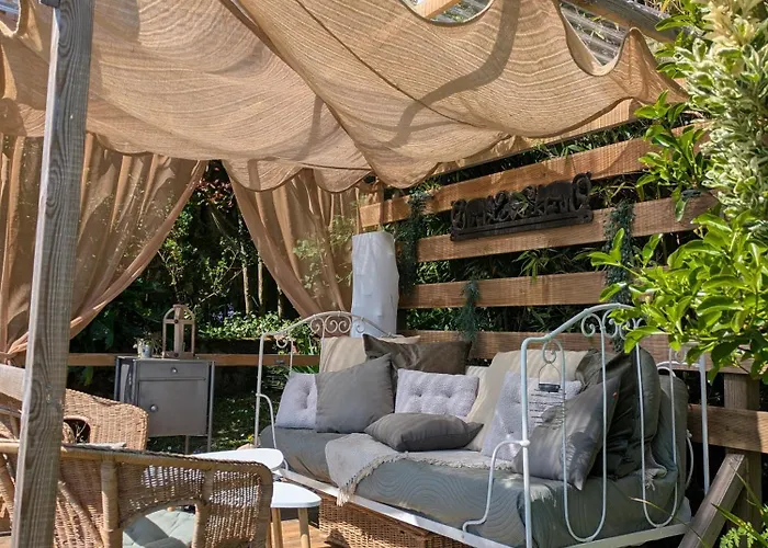 Couette-café Les Du Vieux Quartier Thouars